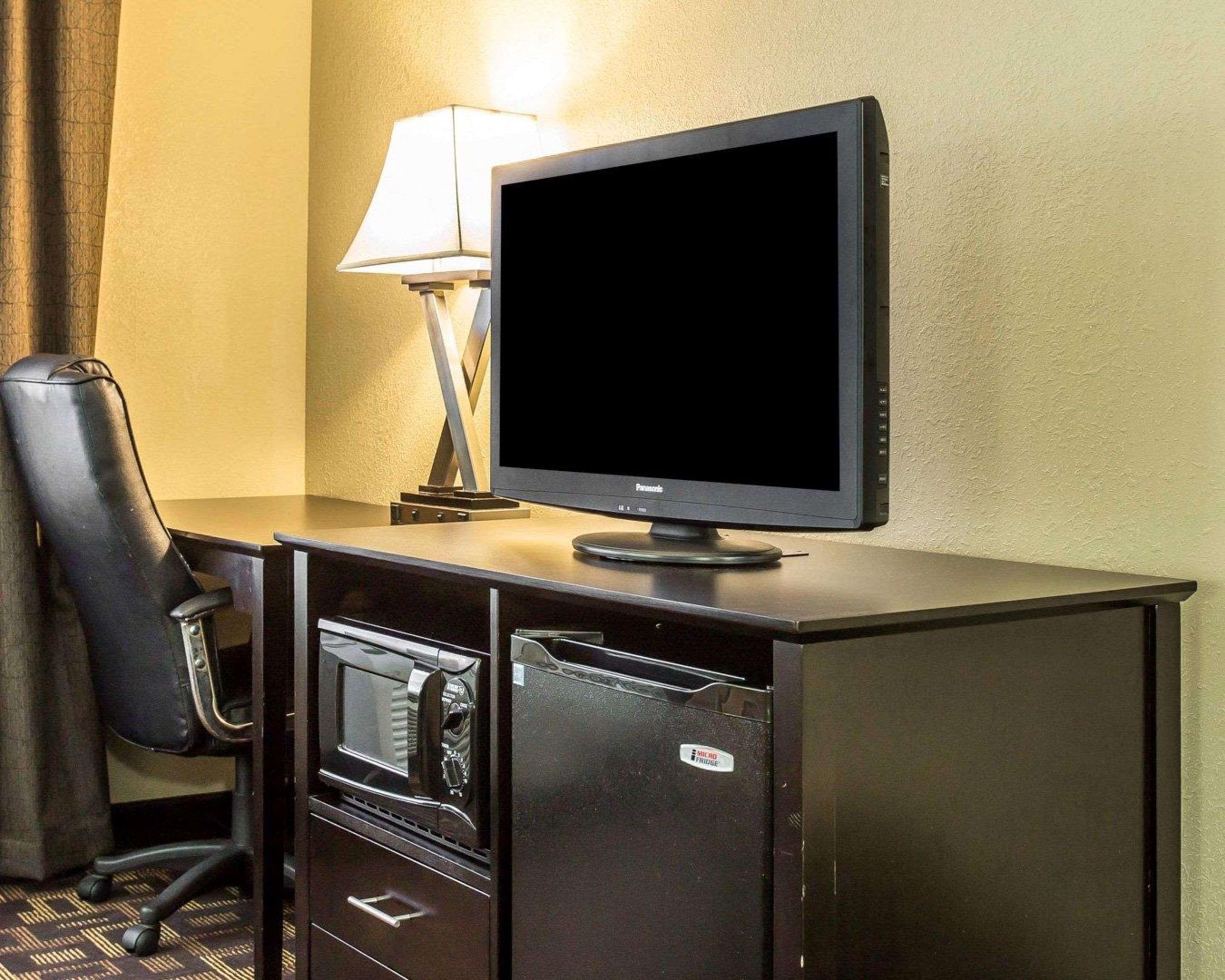 Quality Inn Lincolnton Exterior photo