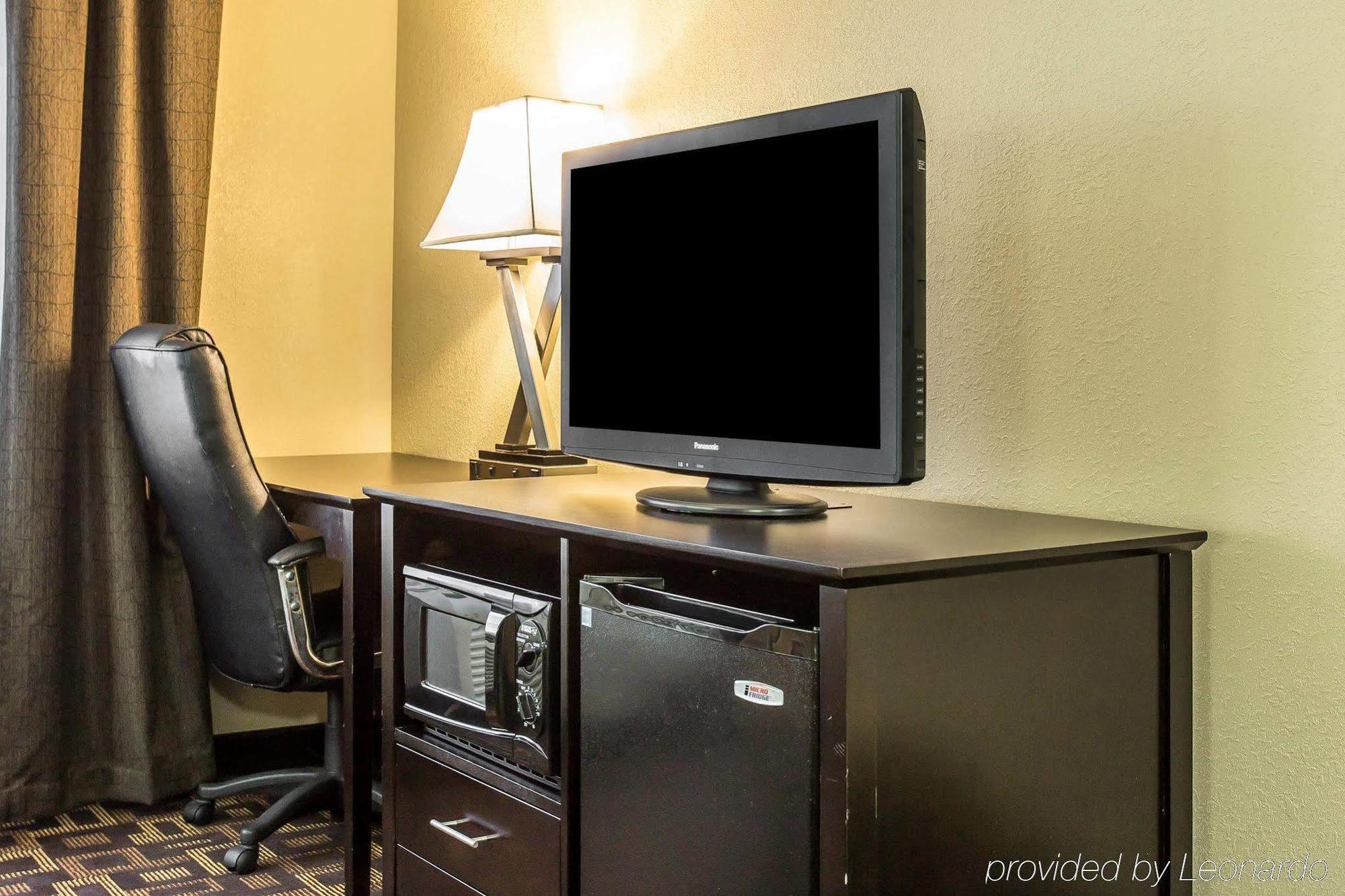 Quality Inn Lincolnton Exterior photo