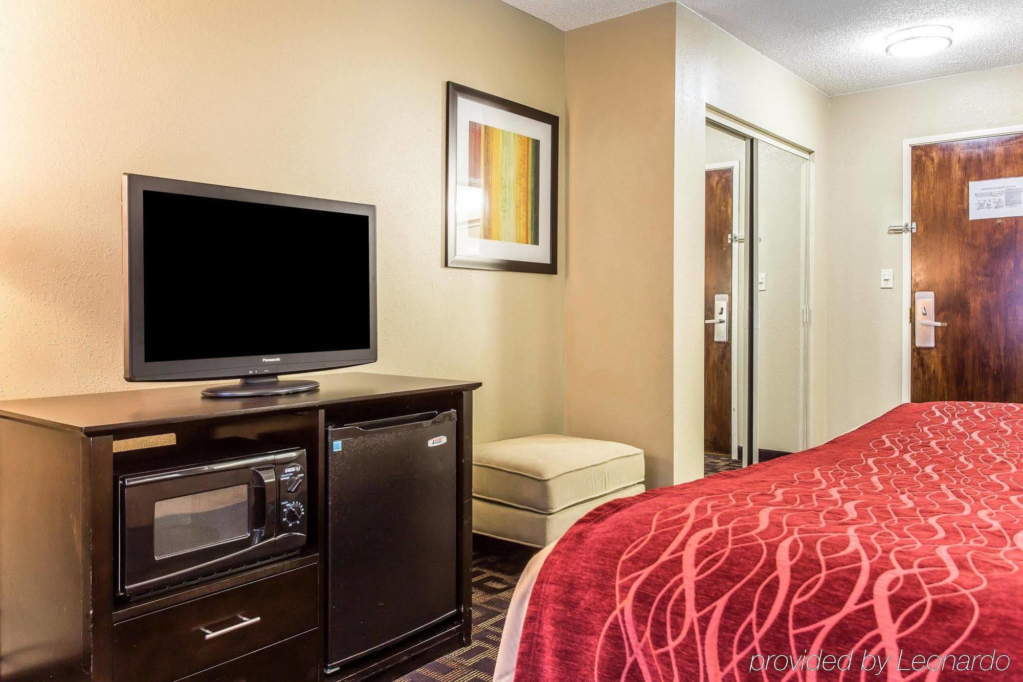 Quality Inn Lincolnton Exterior photo