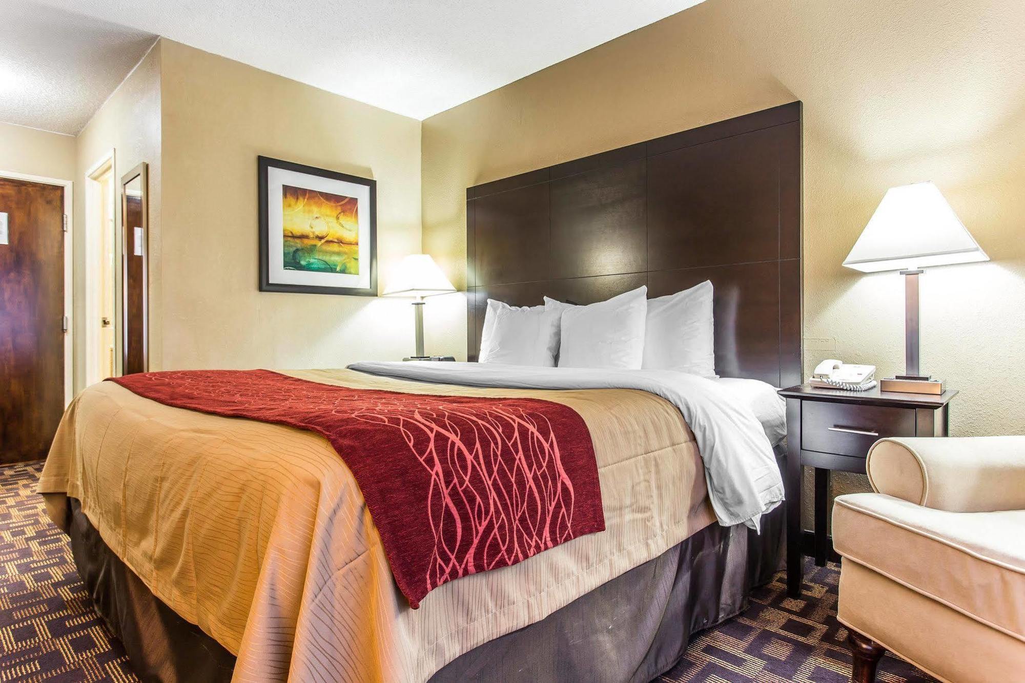 Quality Inn Lincolnton Exterior photo