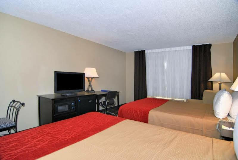 Quality Inn Lincolnton Exterior photo