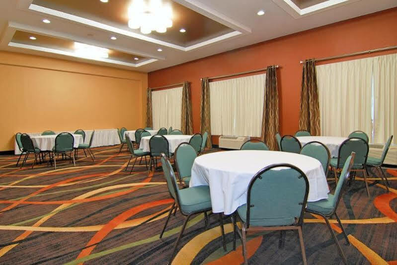 Quality Inn Lincolnton Exterior photo